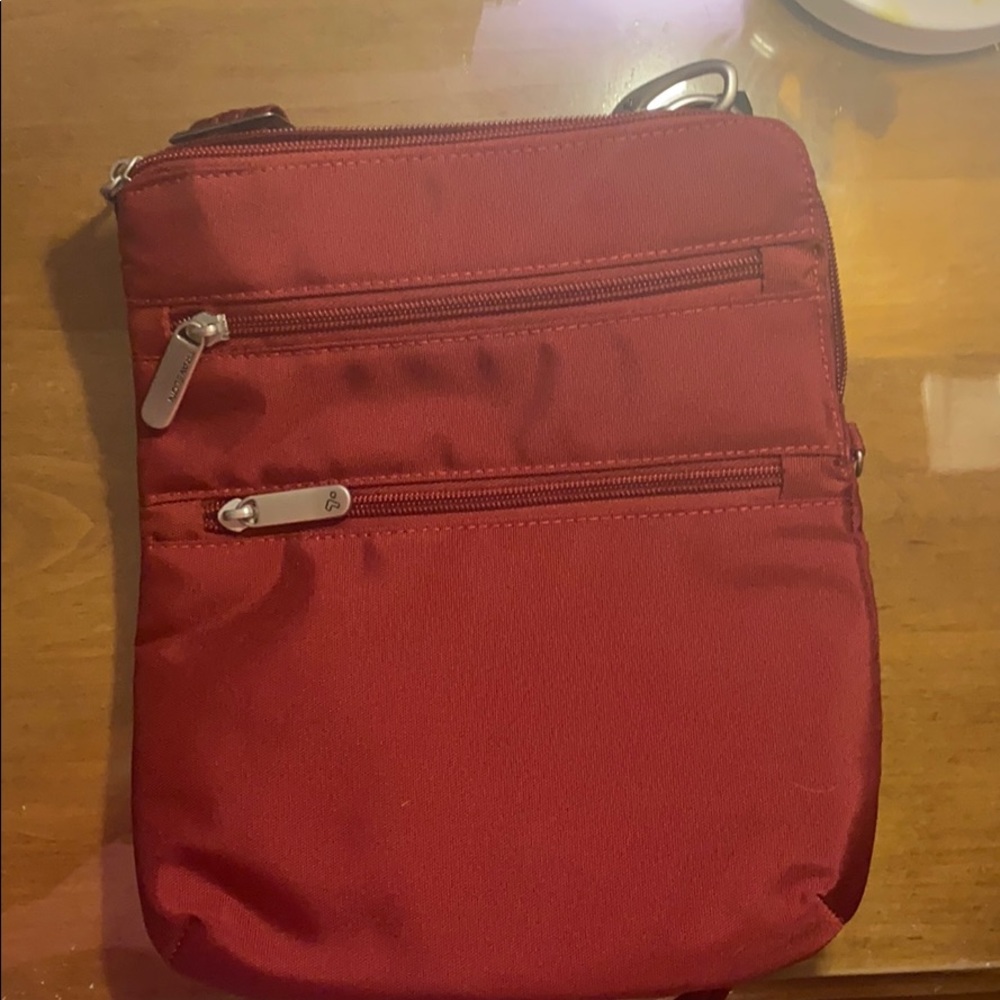 TRAVELON NEW crossbody bag